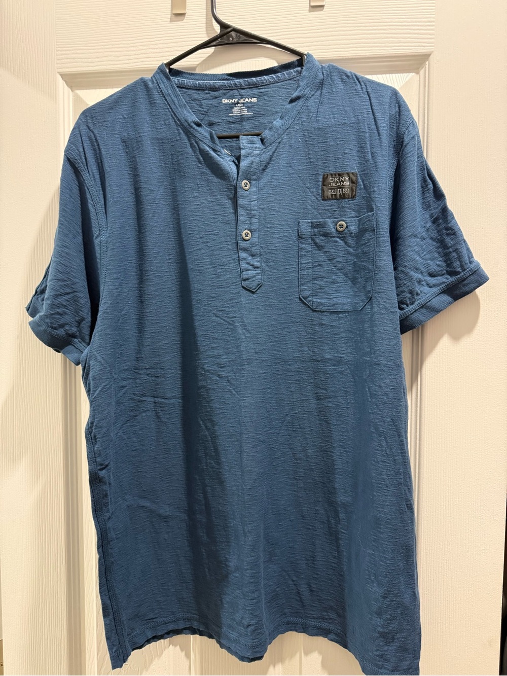 Dkny Men’s Blue Short-Sleeve Henley Button-Front Shirt